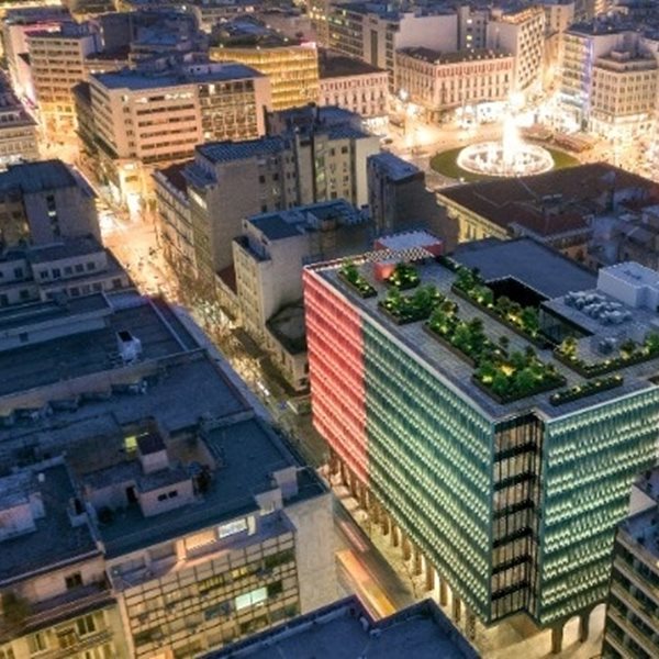 Nostalgia alert: Το ιστορικό Μινιόν φωταγωγήθηκε