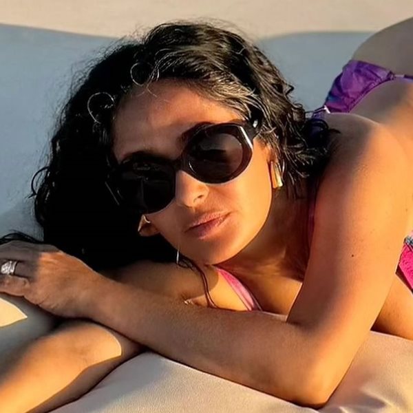 18 φωτογραφίες με μαγιό από τη Salma Hayek και χωρίς ρετούς