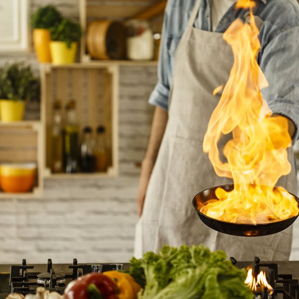 5 λάθη που δεν πρέπει να κάνεις όταν μαγειρεύεις