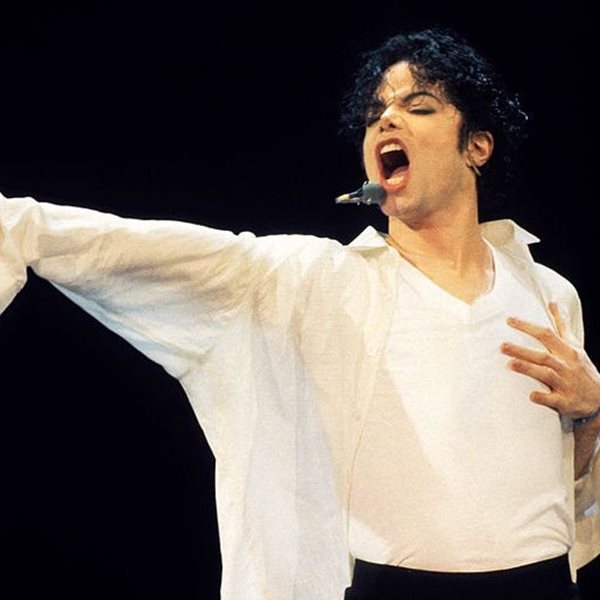 Μόλις είδαμε τον Jaafar Jackson να υποδύεται τον θείο του, Michael και είναι ίδιοι