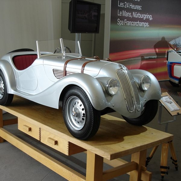 Yπέροχο αυτοκίνητο στο ελληνικό Cash or Trash έσπασε ρεκόρ τιμής (video)