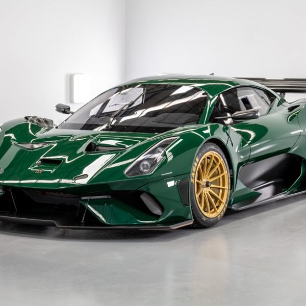 H Brabham αποκάλυψε το πρώτο της supercar