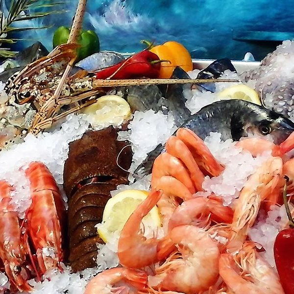 Τα μυστικά για να αγοράζεις πάντα φρέσκο ψάρι όπως τα αφηγήθηκε κάποιος που το πουλά