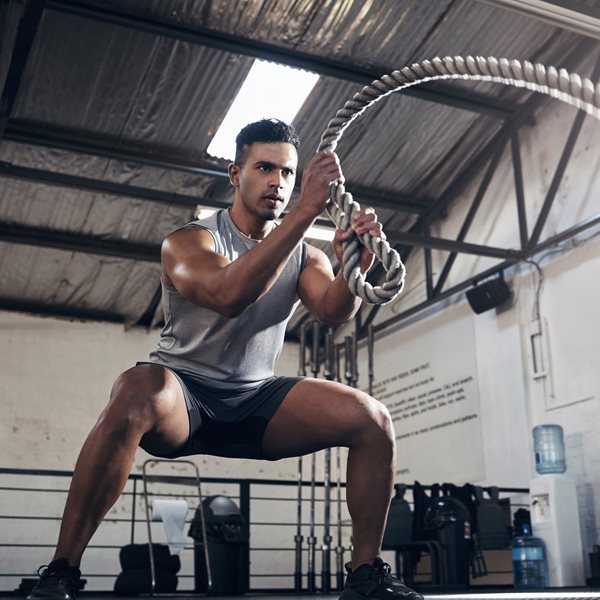 Οι ασκήσεις στις οποίες ορκίζονται οι λάτρεις του cross fit