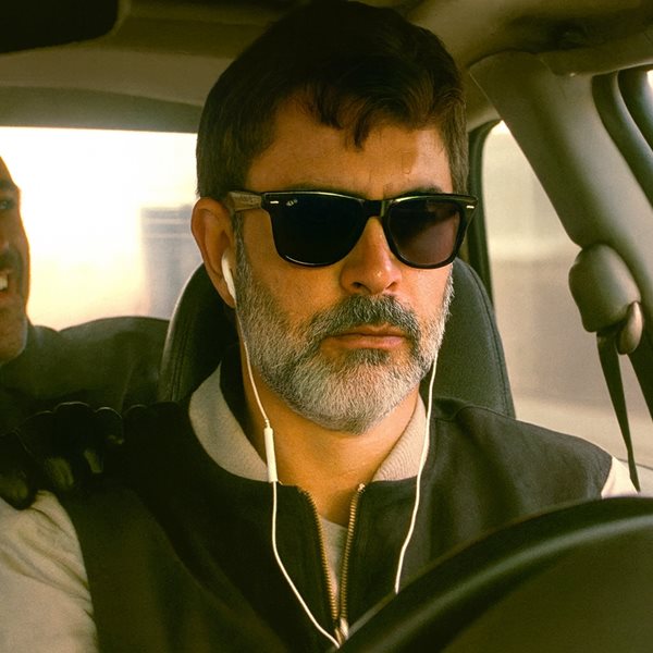 4 ρόλοι που δεν μπορεί να παίξει ο Βασίλης Μπισμπίκης