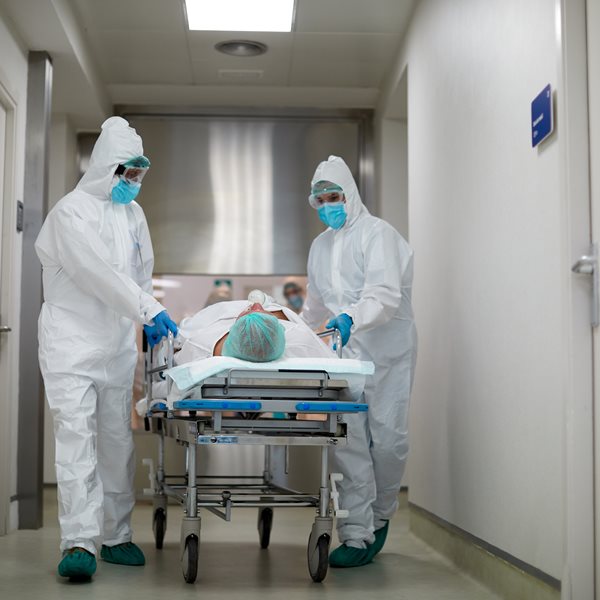 Κορονοϊός: Ρεκόρ κρουσμάτων και την επόμενη εβδομάδα δείχνουν τα λύματα