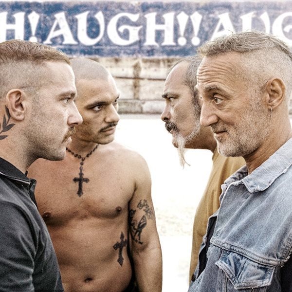 5 + 1 ταινίες για τη βία στα γήπεδα