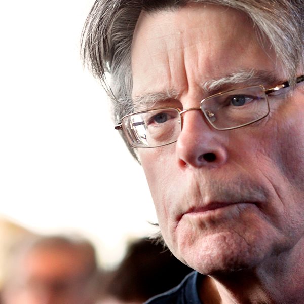 To θρίλερ που επιβάλλεται να δεις, σύμφωνα με τον Stephen King