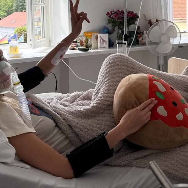 Η Bella Hadid παλεύει με τη νόσο Lyme-Οι φωτογραφίες της στα social media από το νοσοκομείο