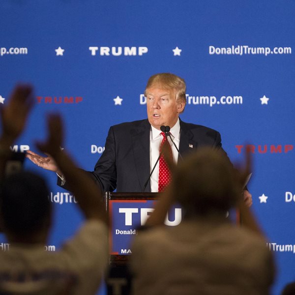 Να αποκηρύξει την επικίνδυνη γλώσσα που χρησιμοποιεί καλεί τον Trump o OHE