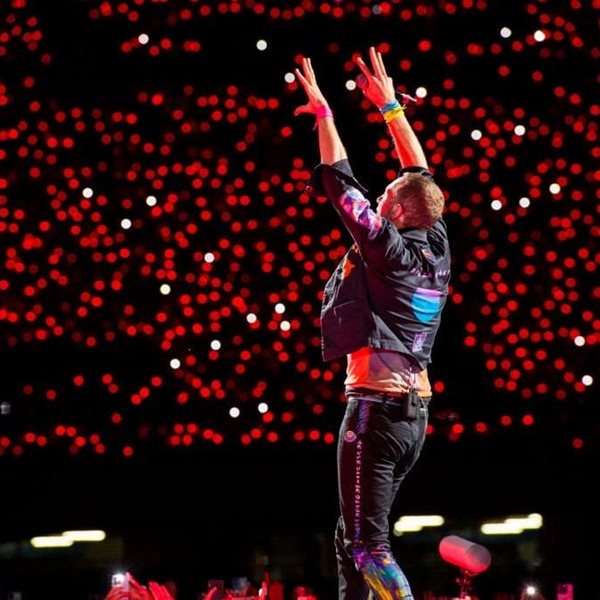 Είδαμε το επικό aftermovie των συναυλιών των Coldplay στο ΟΑΚΑ