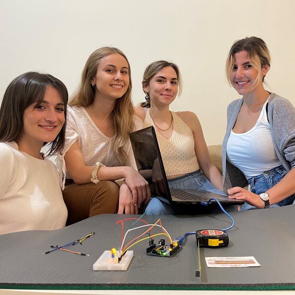 Ένα "μαγικό" χαλί γυμναστικής για το σαλόνι σου