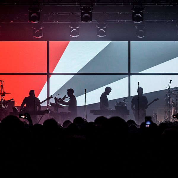 H μικρού μήκους ταινία των Massive Attack για τις επιπτώσεις των συναυλιών στην κλιματική αλλαγή