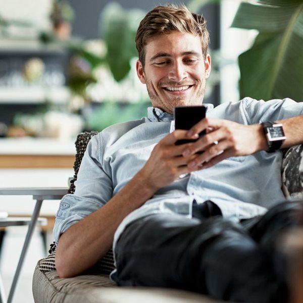 Πώς το texting επιβαρύνει την υγεία μας