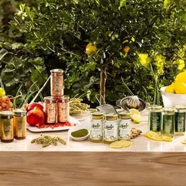 Ένα χειροποίητο juicy iced tea για δροσιά και ευεξία