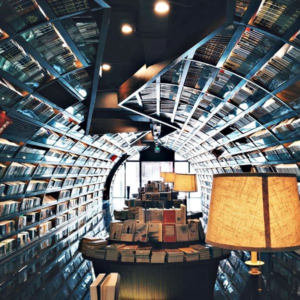 Η λογοτεχνία στα χρόνια του #MeToo