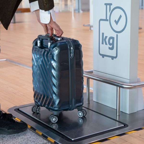 Τώρα η Air New Zealand ζυγίζει τους επιβάτες όπως τις χειραποσκευές