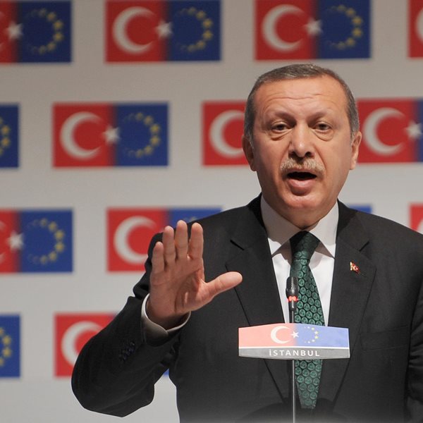 Καταδίκη της Τουρκίας για τη συνεχιζόμενη κράτηση του φιλοκούρδου Σελαχατίν Ντεμιρτάς