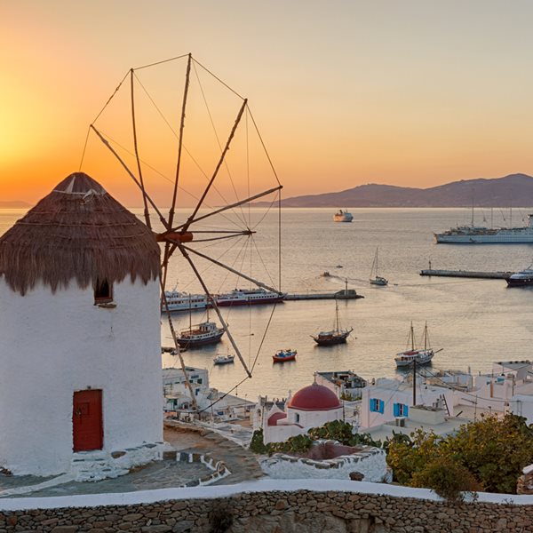 Άρση των περιοριστικών μέτρων στη Μύκονο