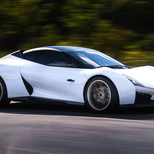 Αυτό είναι το ηλεκτρικό supercar που ετοιμάζει η Apollo