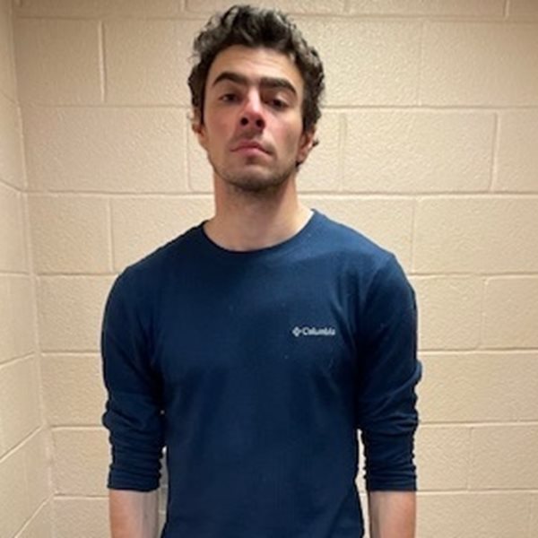 Ποιος είναι ο Luigi Mangione που κατηγορείται για τη δολοφονία του CEO Brian Thompson