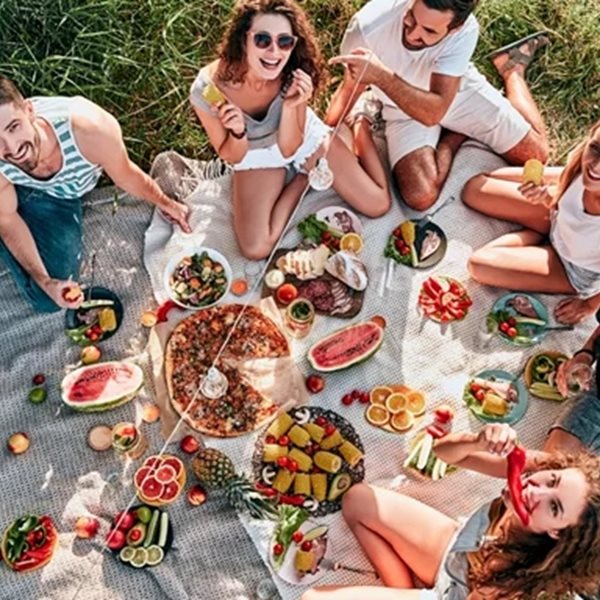 Πικνίκ την Κυριακή | Συντροφιά και Coca-Cola