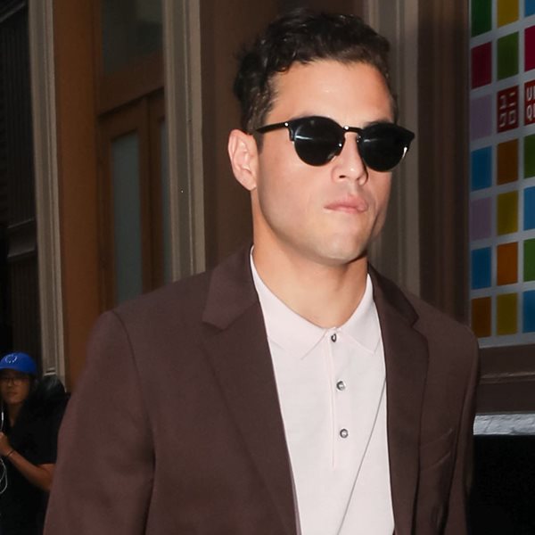 Το old school κοστούμι του Rami Malek αξίζει μια θέση στη ντουλάπα σου