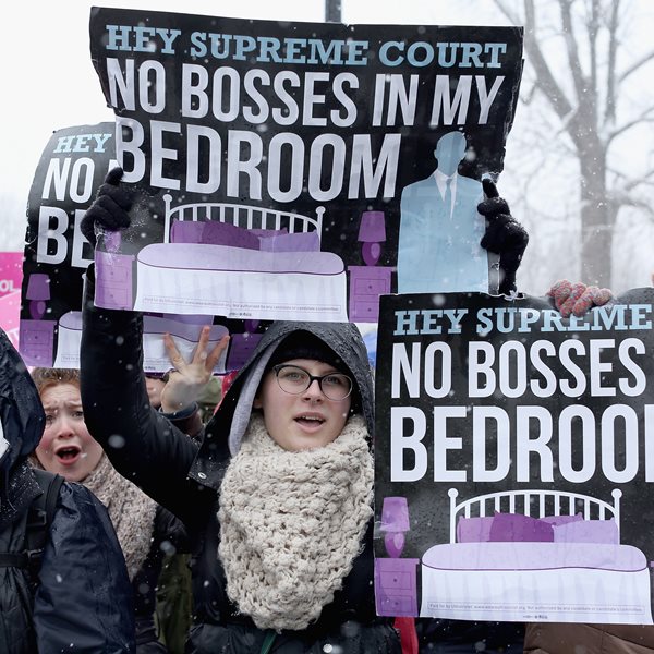 Ο Donald Trump μόλις καταπάτησε ακόμα πιο δυνατά τα γυναικεία δικαιώματα