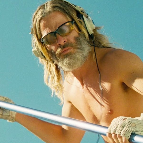 Πρώτο trailer για το Poolman με τον 'αγνώριστο' Chris Pine