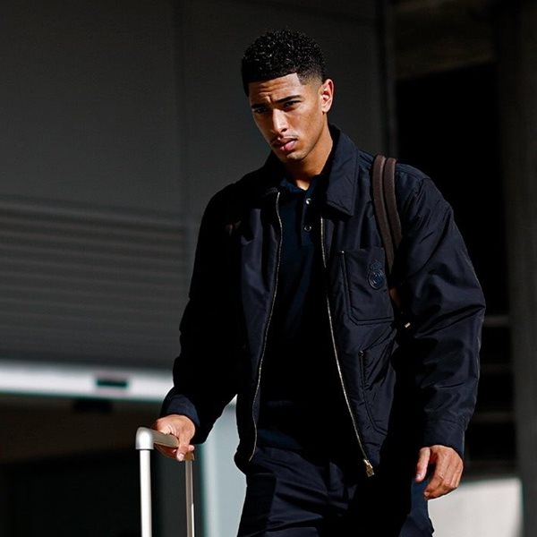 Η κομψή άφιξη της Ρεάλ Μαδρίτης στην Αθήνα με total Louis Vuitton