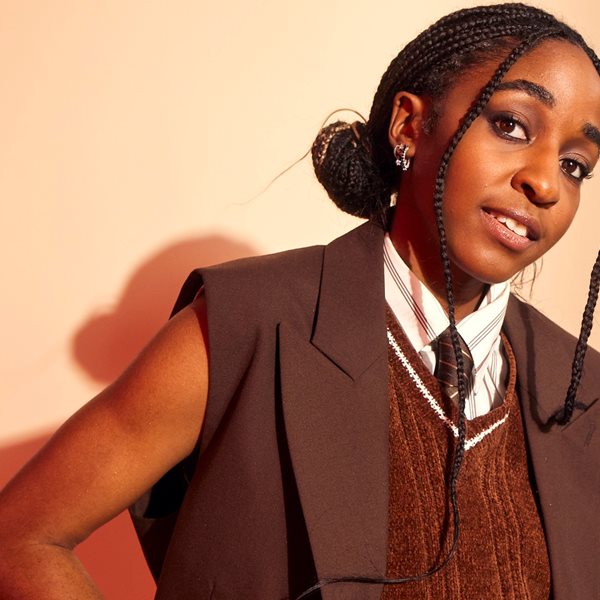 Όλοι μιλούν για την Ayo Edebiri