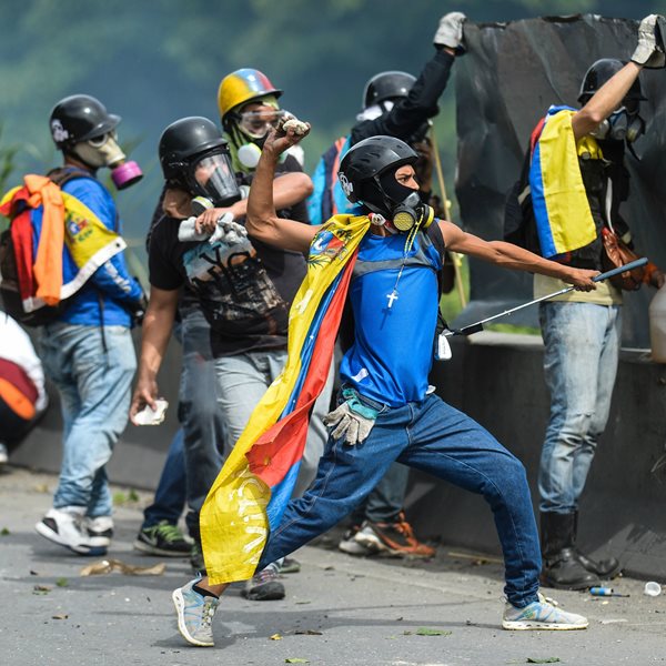 Τελικά, τι πραγματικά συμβαίνει στη Βενεζουέλα αυτήν την στιγμή;