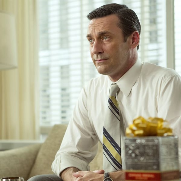 5 σύγχρονοι τρόποι να πετύχεις το slicked back κούρεμα