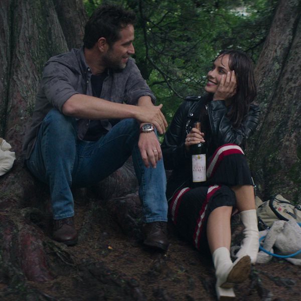 Γιατί όλοι βλέπουν το The Marked Heart στο Netflix