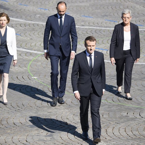 Μόνο 3 στους 10 Γάλλους συμφωνούν με την πολιτική του Μακρόν