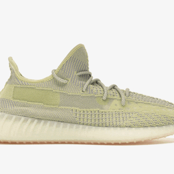 Τα παράξενα ονόματα χρωμάτων των Yeezy sneakers του Kanye West