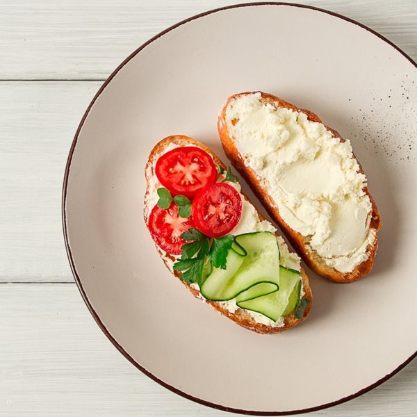 Πώς δε θα αποχωριστείς την αγαπημένη σου φέτα, αν ξεκίνησες διατροφή