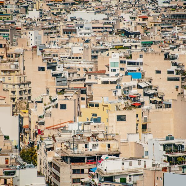 Η ιστορία της αθηναϊκής πολυκατοικίας