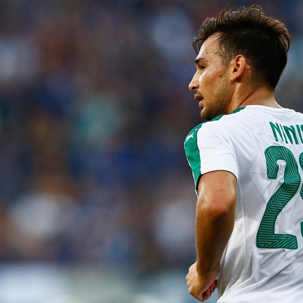 Ο Σωτήρης Νίνης κρέμασε τα ποδοσφαιρικά του παπούτσια