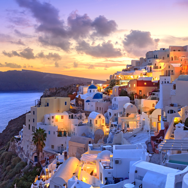 Η Οία είναι το πιο όμορφο χωριό του κόσμου, λένε τα social media