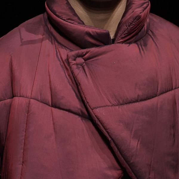 Η εκκεντρική φύση του φουσκωτού μπουφάν