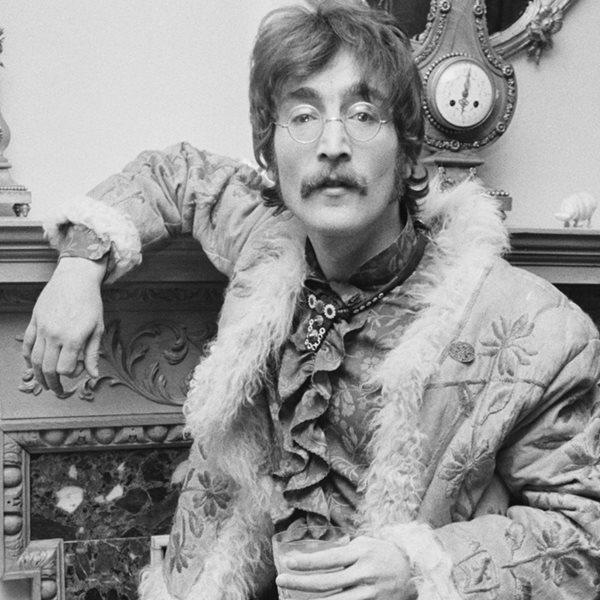 O John Lennon ήθελε να φτιάξει τον Άρχοντα των Δαχτυλιδιών με τους Beatles