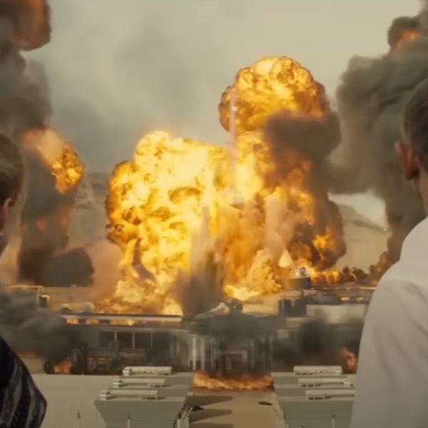 Η μεγαλύτερη έκρηξη στην ιστορία του σινεμά (video)