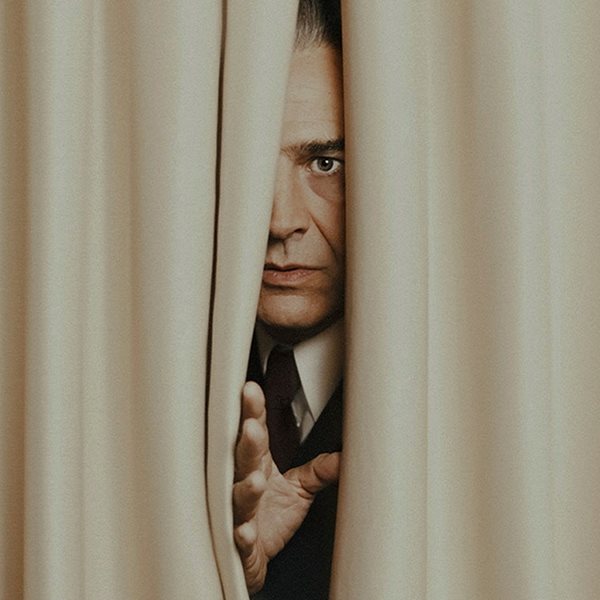 Όταν η υψηλή μόδα κατακτά τη μικρή οθόνη