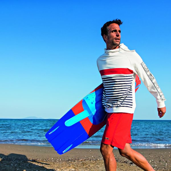 Ο Γιάννης Δρυμωνάκος κι ό,τι άλλο θα βρεις στο νέο Esquire