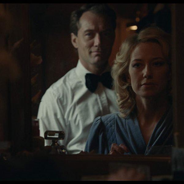 Πρώτο trailer για την ταινία που ίσως στείλει τον Jude Law στα Oscars