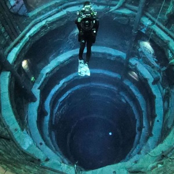 Η πιο βαθιά πισίνα του πλανήτη