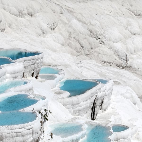 Oι πιο όμορφες φυσικές πισίνες του κόσμου