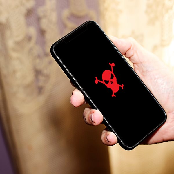 Πώς να καταλάβεις αν το κινητό σου έχει χακαριστεί από Pegasus λογισμικό