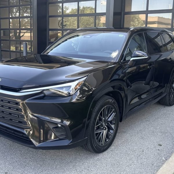 Σε δημοπρασία το Lexus που συνελήφθη ο κορυφαίος παίκτης γκολφ του κόσμου